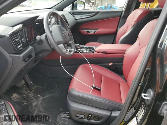 ✅ 2022 Lexus NX 350 • VIN: 2T2AGCEZ8NC008221 • Lot: 72363294. Wystawiony na Copart z przebiegiem 11 275 mil. Bezpłatny archiwum sprzedaży aukcyjnych z USA i szczegółowy raport historii pojazdu na DreamBid. Zdjęcie 7.