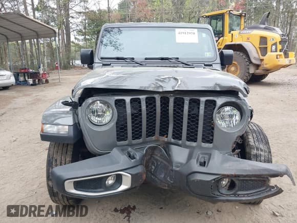 ✅ 2023 Jeep Gladiator Sport S • VIN: 1C6HJTAG0PL501578 • Лот: 41912958. Опубликован ранее на IAAI с пробегом 22 708 миль. Бесплатный доступ к архиву аукционных продаж из США и подробный отчёт об истории автомобиля на DreamBid. Изображение 13.