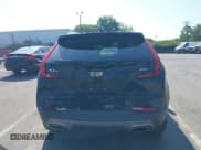 ✅ 2022 Cadillac XT4 FWD Premium Luxury • VIN: 1GYFZCR42NF111395 • Lot: 42772446. Wystawiony na IAAI z przebiegiem 29 059 mil. Bezpłatny archiwum sprzedaży aukcyjnych z USA i szczegółowy raport historii pojazdu na DreamBid. Zdjęcie 16.