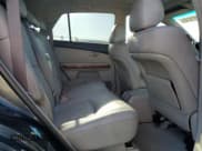 ✅ 2007 Lexus RX 350 • VIN: 2T2GK31U37C016622 • Лот: 92215105. Опубликован ранее на Copart с пробегом 181 255 миль. Бесплатный доступ к архиву аукционных продаж из США и подробный отчёт об истории автомобиля на DreamBid. Изображение 11.