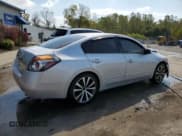 ✅ 2011 Nissan Altima S • VIN: 1N4AL2AP2BC138584 • Lot: 85121575. Wystawiony na Copart z przebiegiem 218 004 mil. Bezpłatny archiwum sprzedaży aukcyjnych z USA i szczegółowy raport historii pojazdu na DreamBid. Zdjęcie 3.