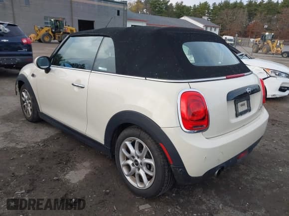 ✅ 2019 MINI Convertible Cooper • VIN: WMWWG5C51K3H07720 • Лот: 43660610. Опубликован ранее на IAAI с пробегом 52 494 миль. Бесплатный доступ к архиву аукционных продаж из США и подробный отчёт об истории автомобиля на DreamBid. Изображение 3.