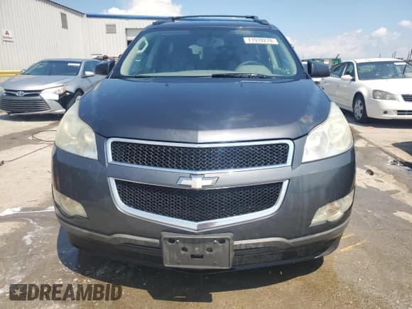 ✅ 2012 Chevrolet Traverse LS • VIN: 1GNKRFED1CJ294544 • Lot: 71978274. Wystawiony na Copart z przebiegiem 169 888 mil. Bezpłatny archiwum sprzedaży aukcyjnych z USA i szczegółowy raport historii pojazdu na DreamBid. Zdjęcie 5.