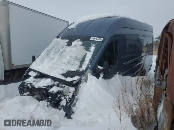 ✅ 2021 Ford Transit Cargo • VIN: 1FTBR3U87MKA68354 • Lot: 44575775. Wystawiony na Copart z przebiegiem Nie podano. Bezpłatny archiwum sprzedaży aukcyjnych z USA i szczegółowy raport historii pojazdu na DreamBid. Zdjęcie 1.
