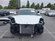 ✅ 2024 Porsche Cayenne • VIN: WP1AA2AY6RDA14314 • Лот: 42439986. Опубликован ранее на IAAI с пробегом 3 212 миль. Бесплатный доступ к архиву аукционных продаж из США и подробный отчёт об истории автомобиля на DreamBid. Изображение 13.