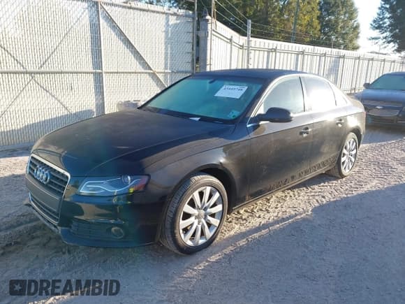 ✅ 2011 Audi A4 Premium Plus • VIN: WAUFFAFL7BN005067 • Lot: 43449748. Wystawiony na IAAI z przebiegiem 98 284 mil. Bezpłatny archiwum sprzedaży aukcyjnych z USA i szczegółowy raport historii pojazdu na DreamBid. Zdjęcie 2.