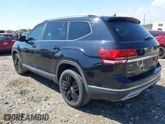 ✅ 2019 Volkswagen Atlas SEL • VIN: 1V2MR2CA6KC519772 • Lot: 43134948. Wystawiony na IAAI z przebiegiem 125 744 mil. Bezpłatny archiwum sprzedaży aukcyjnych z USA i szczegółowy raport historii pojazdu na DreamBid. Zdjęcie 3.