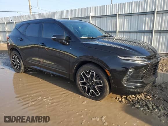 2023 Chevrolet Blazer RS with VIN 3GNKBERS8PS190709, listed as a Copart auction lot 73720374 with 8,440 mi miles and Salvage title. Bid and sale history available at DreamBid. Image 4.