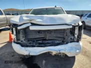 ✅ 2019 Chevrolet Silverado 1500 Custom • VIN: 2GCVKMEC9K1207228 • Лот: 84832215. Опубликован ранее на Copart с пробегом 125 874 миль. Бесплатный доступ к архиву аукционных продаж из США и подробный отчёт об истории автомобиля на DreamBid. Изображение 5.