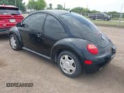 ✅ 2001 Volkswagen Beetle GLS • VIN: 3VWCP21C01M421287 • Lot: 41916015. Listed on IAAI with 413,348 mi. Free auction sales archive from the USA and detailed vehicle history report at DreamBid. Image 3.