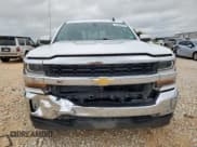 ✅ 2017 Chevrolet Silverado 1500 LT • VIN: 3GCUKREC8HG493405 • Лот: 70263224. Опубликован ранее на Copart с пробегом 153 259 миль. Бесплатный доступ к архиву аукционных продаж из США и подробный отчёт об истории автомобиля на DreamBid. Изображение 5.