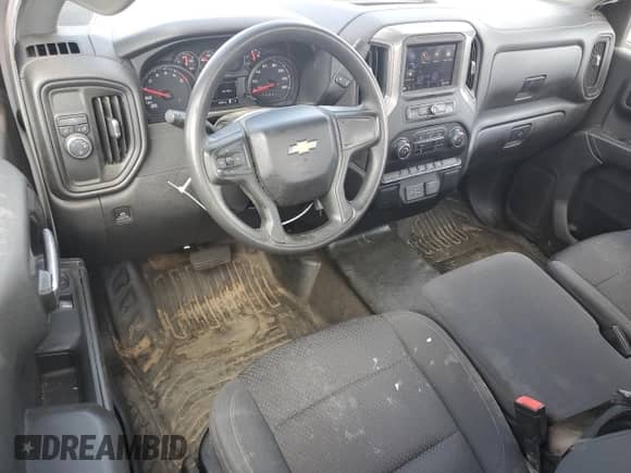 2022 Chevrolet Silverado 1500 Work Truck z VIN 3GCNWAED5NG156284, wystawiony jako Copart lot #53238345 z przebiegiem 44 476 mil mil oraz Szkoda całkowita • Salvage title. Historia ofert i sprzedaży dostępna na DreamBid. Obrazek 8.
