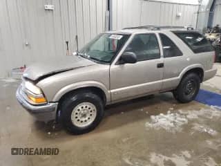 2001 Chevrolet Blazer LS с VIN 1GNCT18WX1K102325, выставлен на аукционе Copart как лот 45460265 с пробегом 190 351 миль миль и Чистый • Clean title. История ставок и продаж доступна на DreamBid. Изображение 1.