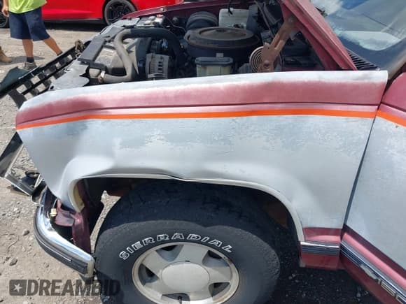 ✅ 1988 Chevrolet Silverado 1500 • VIN: 2GCEK19K7J1190525 • Лот: 42700348. Опубликован ранее на IAAI с пробегом 130 803 миль. Бесплатный доступ к архиву аукционных продаж из США и подробный отчёт об истории автомобиля на DreamBid. Изображение 20.