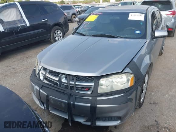 ✅ 2014 Dodge Avenger SE • VIN: 1C3CDZABXEN110199 • Lot: 43157282. Listed on IAAI with 177,058 mi. Free auction sales archive from the USA and detailed vehicle history report at DreamBid. Image 11.