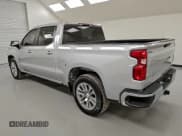 ✅ 2022 Chevrolet Silverado 1500 LT • VIN: 1GCPWCEDXNZ213356 • Lot: 94100655. Wystawiony na Copart z przebiegiem 84 506 mil. Bezpłatny archiwum sprzedaży aukcyjnych z USA i szczegółowy raport historii pojazdu na DreamBid. Zdjęcie 2.