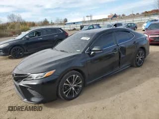 ✅ 2018 Toyota Camry SE • VIN: 4T1B11HK6JU545269 • Lot: 91433865. Listed on Copart with 116,032 mi. Free auction sales archive from the USA and detailed vehicle history report at DreamBid. Image 1.