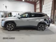 ✅ 2022 Hyundai Tucson Limited • VIN: 5NMJECAE4NH036072 • Lot: 43155022. Listed on IAAI with 18,939 mi. Free auction sales archive from the USA and detailed vehicle history report at DreamBid. Image 15.