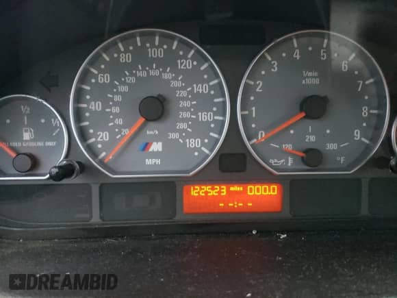 2003 BMW 3 Series M3 с VIN WBSBR93403PK04433, выставлен на аукционе Copart как лот 84799204 с пробегом 122 523 миль миль и Чистый • Clean title. История ставок и продаж доступна на DreamBid. Изображение 9.