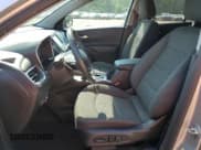 ✅ 2018 Chevrolet Equinox LT • VIN: 3GNAXJEV5JL103159 • Лот: 80614135. Опубликован ранее на Copart с пробегом 62 065 миль. Бесплатный доступ к архиву аукционных продаж из США и подробный отчёт об истории автомобиля на DreamBid. Изображение 7.