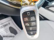 ✅ 2023 Hyundai Tucson Limited • VIN: 5NMJECAE8PH267883 • Lot: 43267605. Listed on IAAI with 22,496 mi. Free auction sales archive from the USA and detailed vehicle history report at DreamBid. Image 11.