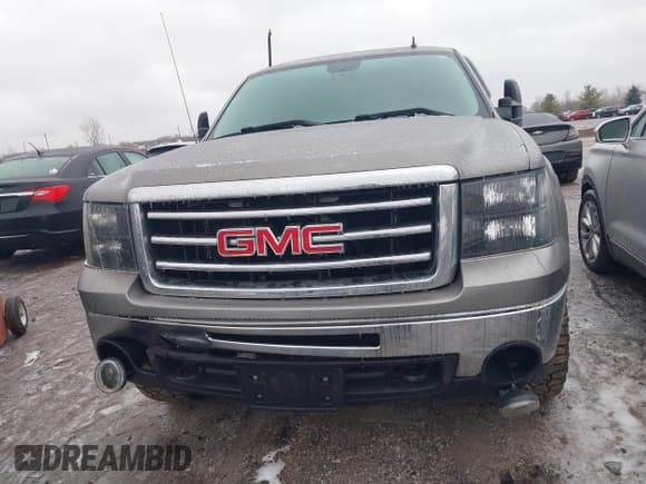 ✅ 2012 GMC Sierra 1500 SL • VIN: 1GTR2UEA4CZ238993 • Lot: 41501556. Listed on IAAI with 125,080 mi. Free auction sales archive from the USA and detailed vehicle history report at DreamBid. Image 12.