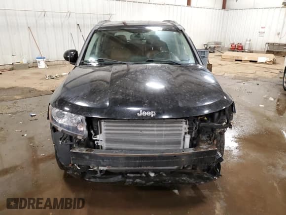 ✅ 2015 Jeep Compass Limited • VIN: 1C4NJDCB8FD188467 • Лот: 91859605. Опубликован ранее на Copart с пробегом 59 468 миль. Бесплатный доступ к архиву аукционных продаж из США и подробный отчёт об истории автомобиля на DreamBid. Изображение 5.