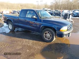 ✅ 2002 Dodge Dakota Sport • VIN: 1B7GL32X52S569340 • Lot: 41541480. Wystawiony na IAAI z przebiegiem 176 632 mil. Bezpłatny archiwum sprzedaży aukcyjnych z USA i szczegółowy raport historii pojazdu na DreamBid. Zdjęcie 1.
