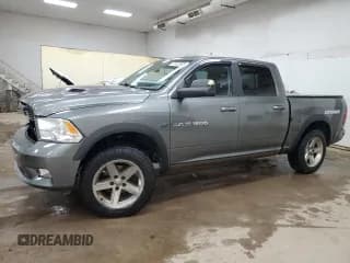 ✅ 2012 Ram 1500 Sport • VIN: 1C6RD7MTXCS287579 • Lot: 63459635. Wystawiony na Copart z przebiegiem 267 695 mil. Bezpłatny archiwum sprzedaży aukcyjnych z USA i szczegółowy raport historii pojazdu na DreamBid. Zdjęcie 1.