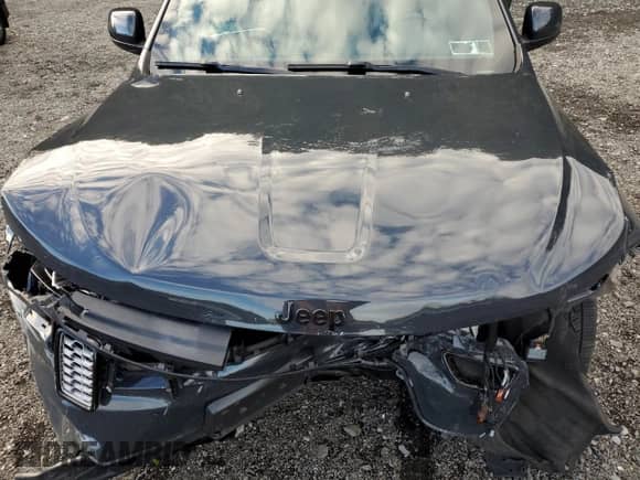 2018 Jeep Grand Cherokee Altitude z VIN 1C4RJFAG3JC332047, wystawiony jako Copart lot #86796385 z przebiegiem 123 992 mil mil oraz Szkoda całkowita • Salvage title. Historia ofert i sprzedaży dostępna na DreamBid. Obrazek 12.