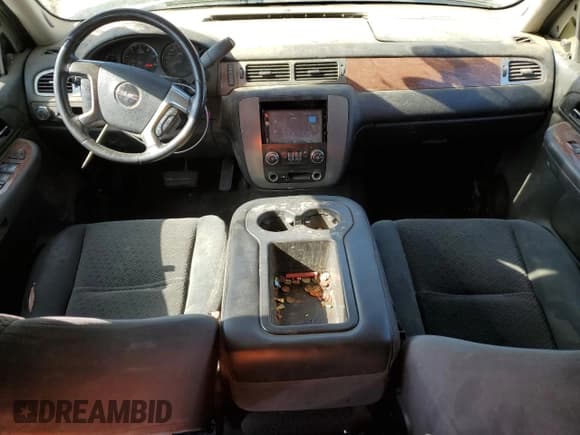 ✅ 2007 GMC Yukon SLE • VIN: 1GKFC13C87R396962 • Lot: 79020564. Listed on Copart with 241,051 mi. Free auction sales archive from the USA and detailed vehicle history report at DreamBid. Image 8.