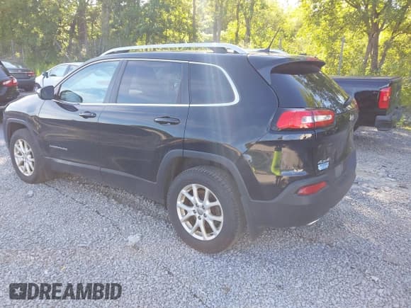 ✅ 2018 Jeep Cherokee Latitude • VIN: 1C4PJMCX4JD506193 • Лот: 42954151. Опубликован ранее на IAAI с пробегом 150 093 миль. Бесплатный доступ к архиву аукционных продаж из США и подробный отчёт об истории автомобиля на DreamBid. Изображение 3.