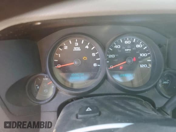 ✅ 2010 Chevrolet Silverado 1500 Work Truck • VIN: 1GCPCPEX3AZ203627 • Lot: 68197365. Listed on Copart with 162,080 mi. Free auction sales archive from the USA and detailed vehicle history report at DreamBid. Image 9.