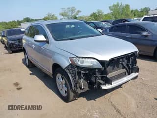 ✅ 2010 Audi Q7 Premium Plus • VIN: WA1LYAFE4AD006595 • Lot: 42815011. Listed on IAAI with 140,809 mi. Free auction sales archive from the USA and detailed vehicle history report at DreamBid. Image 1.