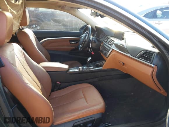 ✅ 2014 BMW 4 Series 428i • VIN: WBA3N3C5XEK231388 • Lot: 43381421. Listed on IAAI with 112,800 mi. Free auction sales archive from the USA and detailed vehicle history report at DreamBid. Image 5.