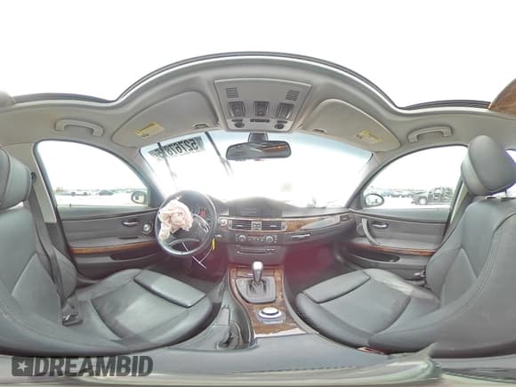 ✅ 2008 BMW 3 Series 335i • VIN: WBAVB77588NH79110 • Lot: 52767815. Listed on Copart with 98,074 mi. Free auction sales archive from the USA and detailed vehicle history report at DreamBid. Image 13.