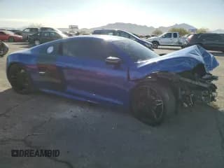 ✅ 2015 Audi R8 • VIN: WUAAUAFG3F7002069 • Lot: 85268574. Wystawiony na Copart z przebiegiem 58 023 mil. Bezpłatny archiwum sprzedaży aukcyjnych z USA i szczegółowy raport historii pojazdu na DreamBid. Zdjęcie 4.