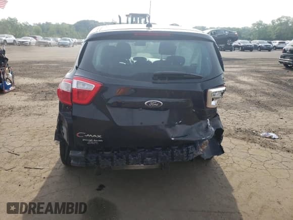✅ 2016 Ford C-Max SE • VIN: 1FADP5AU2GL111093 • Lot: 59552825. Wystawiony na Copart z przebiegiem 97 208 mil. Bezpłatny archiwum sprzedaży aukcyjnych z USA i szczegółowy raport historii pojazdu na DreamBid. Zdjęcie 6.