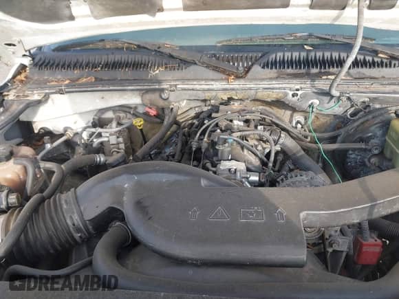 2001 Chevrolet Tahoe LT z VIN 1GNEK13T41J124223, wystawiony jako IAAI lot #42606239 z przebiegiem Nie podano mil oraz . Historia ofert i sprzedaży dostępna na DreamBid. Obrazek 9.