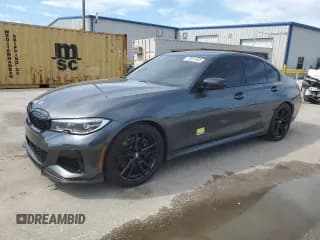 ✅ 2021 BMW 3 Series M340i • VIN: 3MW5U7J08M8C14549 • Лот: 70951935. Опубликован ранее на Copart с пробегом 52 614 миль. Бесплатный доступ к архиву аукционных продаж из США и подробный отчёт об истории автомобиля на DreamBid. Изображение 1.