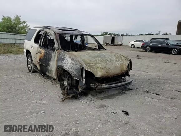 ✅ 2013 GMC Yukon Denali • VIN: 1GKS1EEF9DR147441 • Lot: 81741815. Listed on Copart with Not provided. Free auction sales archive from the USA and detailed vehicle history report at DreamBid. Image 13.