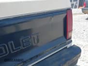 ✅ 1985 Chevrolet S-10 • VIN: 1GCCS14B6F2250039 • Лот: 41926232. Опубликован ранее на IAAI с пробегом 336 925 миль. Бесплатный доступ к архиву аукционных продаж из США и подробный отчёт об истории автомобиля на DreamBid. Изображение 12.