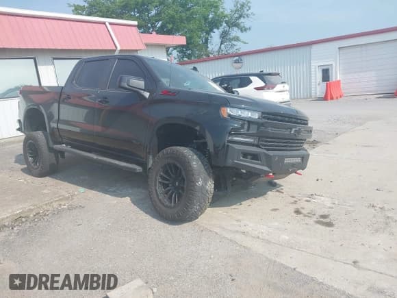 ✅ 2021 Chevrolet Silverado 1500 RST • VIN: 3GCUYEEL1MG363239 • Lot: 42388045. Wystawiony na IAAI z przebiegiem 73 167 mil. Bezpłatny archiwum sprzedaży aukcyjnych z USA i szczegółowy raport historii pojazdu na DreamBid. Zdjęcie 1.