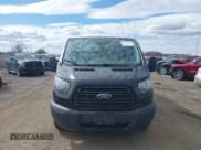 ✅ 2015 Ford Transit • VIN: 1FTYR1YM1FKA27906 • Lot: 41729692. Wystawiony na IAAI z przebiegiem 241 579 mil. Bezpłatny archiwum sprzedaży aukcyjnych z USA i szczegółowy raport historii pojazdu na DreamBid. Zdjęcie 12.