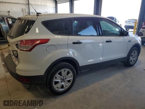 ✅ 2016 Ford Escape S • VIN: 1FMCU0F75GUA53037 • Lot: 81655275. Wystawiony na Copart z przebiegiem 122 631 mil. Bezpłatny archiwum sprzedaży aukcyjnych z USA i szczegółowy raport historii pojazdu na DreamBid. Zdjęcie 3.