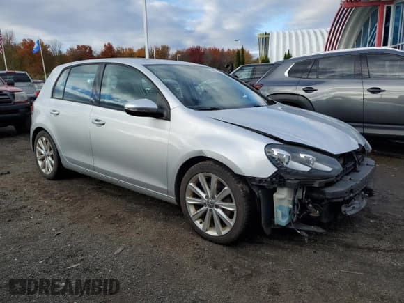 ✅ 2012 Volkswagen Golf TDI • VIN: WVWNM7AJ9CW246315 • Lot: 84807615. Wystawiony na Copart z przebiegiem 226 732 mil. Bezpłatny archiwum sprzedaży aukcyjnych z USA i szczegółowy raport historii pojazdu na DreamBid. Zdjęcie 4.