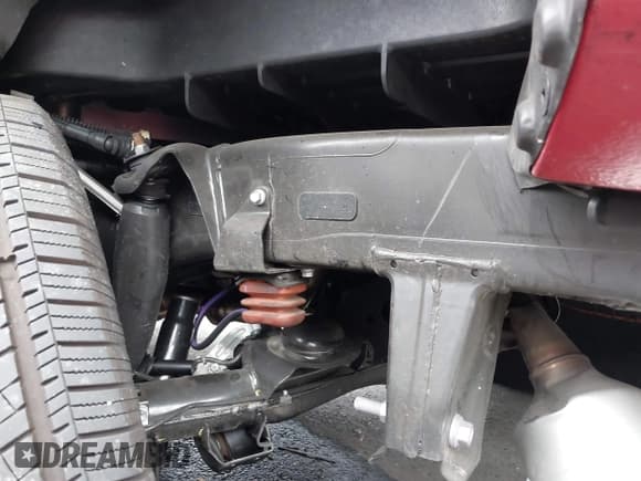 ✅ 2025 Toyota Tacoma SR • VIN: 3TYLB5JN1ST062638 • Лот: 42359245. Опубликован ранее на IAAI с пробегом 3 335 миль. Бесплатный доступ к архиву аукционных продаж из США и подробный отчёт об истории автомобиля на DreamBid. Изображение 12.