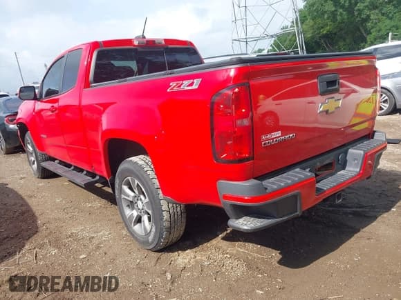 ✅ 2016 Chevrolet Colorado 4WD Z71 • VIN: 1GCHTDE37G1185298 • Лот: 42446378. Опубликован ранее на IAAI с пробегом 170 553 миль. Бесплатный доступ к архиву аукционных продаж из США и подробный отчёт об истории автомобиля на DreamBid. Изображение 3.