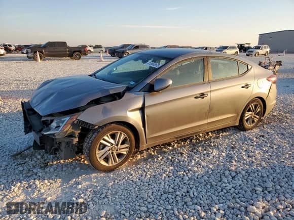 2019 Hyundai Elantra SEL with VIN KMHD84LF0KU736817, listed as a Copart auction lot 81884965 with 115,407 mi miles and Salvage title. Bid and sale history available at DreamBid. Image 1.