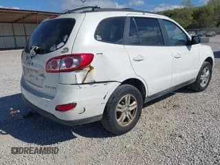 ✅ 2010 Hyundai Santa Fe GLS • VIN: 5NMSG3AB9AH360326 • Лот: 43458947. Опубликован ранее на IAAI с пробегом 236 430 миль. Бесплатный доступ к архиву аукционных продаж из США и подробный отчёт об истории автомобиля на DreamBid. Изображение 4.